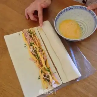 Make Bacon cheese rolls step 5