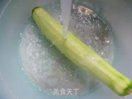 Make ♪ The spinal coil starts to bloom ♪ step 1