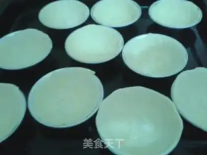 Make Blueberry balls step 1