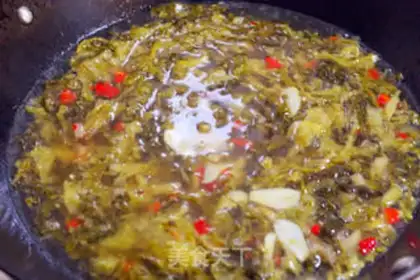 Make Sour soup, fat cow step 3