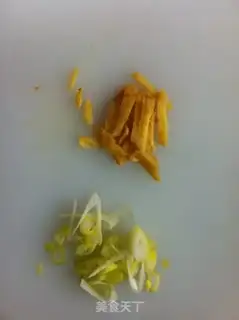 Make Pine shrimp fan soup step 2