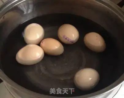 Make Boiled eggs step 2