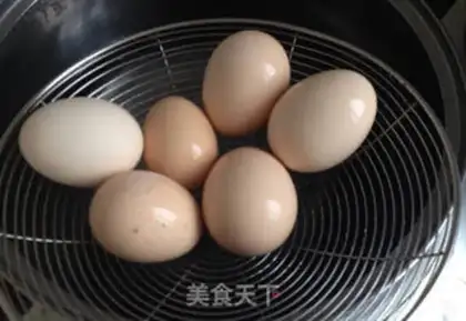 Make Boiled eggs step 4