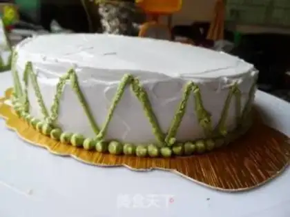 Make Strawberry cream cake step 6