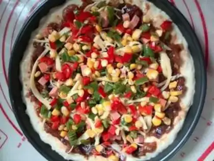 Make Pizza paprika step 16