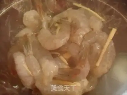Make Tinker Bell shrimp step 2