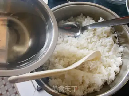 Make A sip of rice and sushi step 1