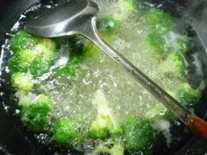 Make Pelican broccoli step 2