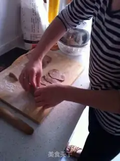Make Chocolate rose buns step 0
