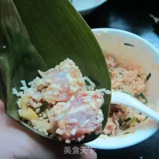 Make Onion pork and rice step 6