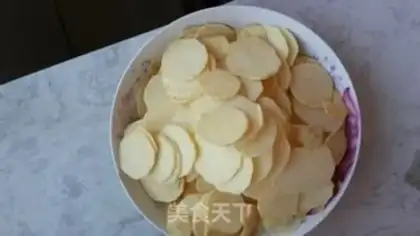 Make Homemade snack chips step 1