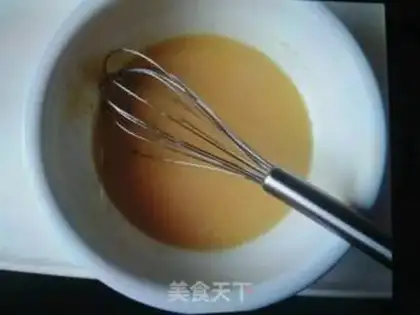 Make Red-tree bean twirling cake step 1