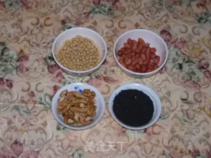 Make Black sesame pecan soy step 0