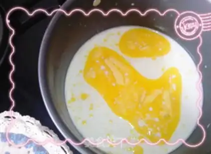 Make Egg yolk pie step 3