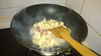 Make Garlic broccoli step 9