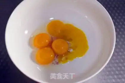 Make Peach omelet step 1