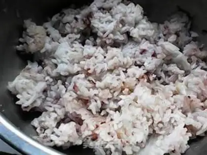 Make Riceball step 0
