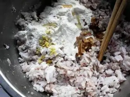 Make Riceball step 1
