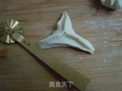 Make White Triangle step 9