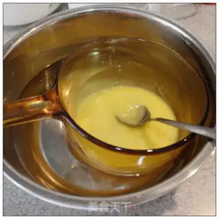 Make Rose cupcakes step 9