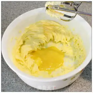 Make Rose cupcakes step 10