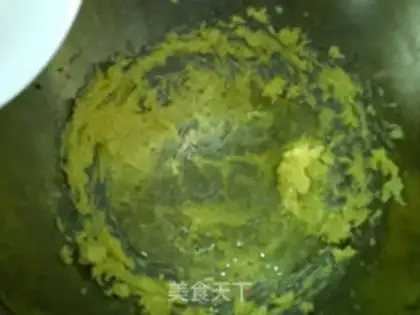 Make Spicy black pepper pretzels step 3