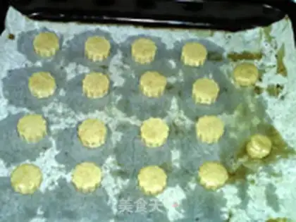 Make Spicy black pepper pretzels step 10