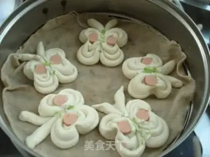 Make Butterfly roll step 6