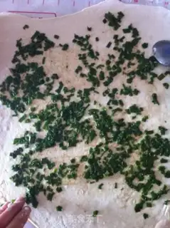 Make Garlic pretzels step 4