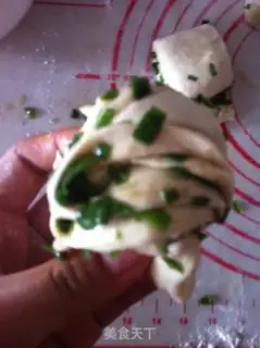 Make Garlic pretzels step 5