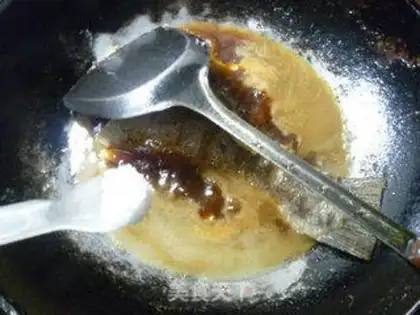 Make Jealousy fish tail step 8
