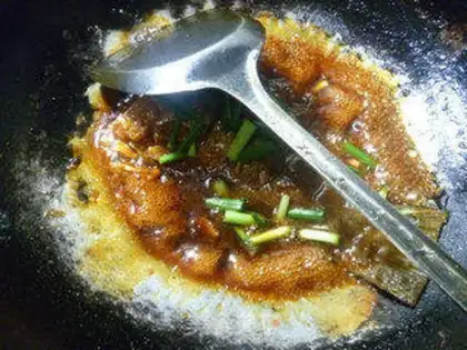 Make Jealousy fish tail step 10