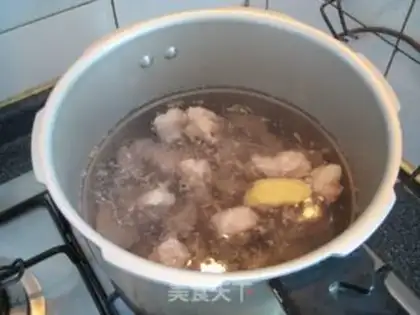 Make Roach stew step 3