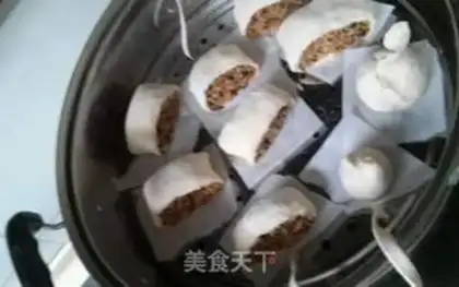 Make Rice rolls step 17