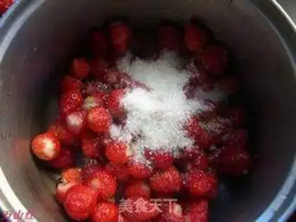 Make Strawberry Moose step 0