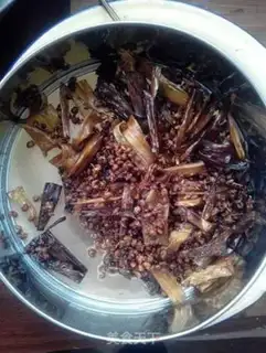 Make Pepper oil step 6