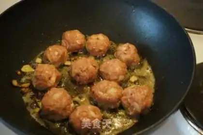 Make Swedish meatballs step 6
