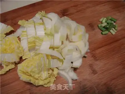Make Tofu soup step 1