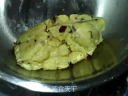 Make Olive oil spicy cookies step 5