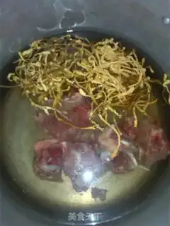 Make Dragon worm weed soup step 1