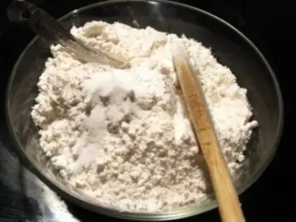 Make American cream and milk cake step 0