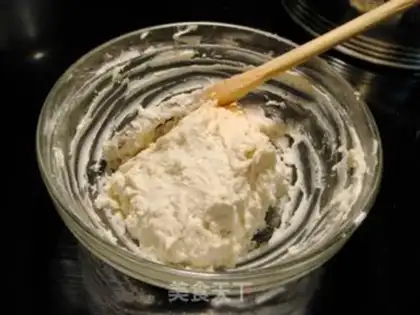 Make American cream and milk cake step 3