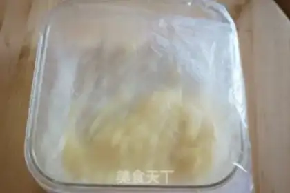Make Coconut chocolate ball step 3