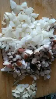 Make Toast hand pizza step 3