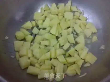 Make Cheese curry potato pudding step 1