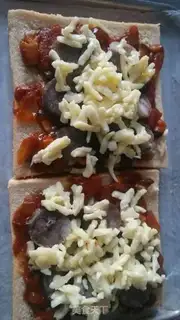 Make Toast hand pizza step 9