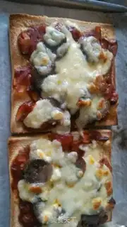 Make Toast hand pizza step 10