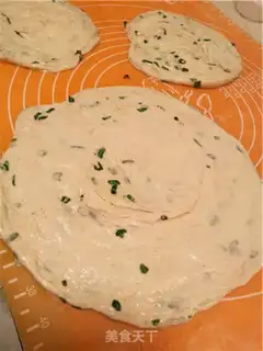 Make Onion cake step 15
