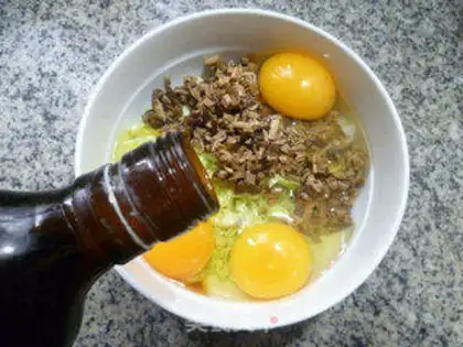 Make Tea, mushroom, cabbage and egg step 4