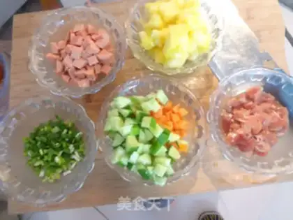 Make Pineapple rice step 3
